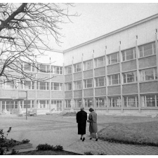 Lycée technique Jacquard : vue des nouveaux locaux.