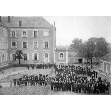 Institution Urbain Mongazon - Angers. (Maine-et-Loire). 1942-1943.