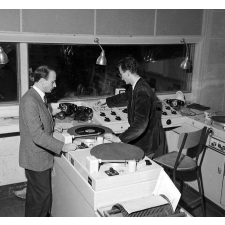 Enregistrement d'une émission radiophonique scolaire