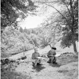 Colonie sanitaire de Montboissier : lecture en plein air