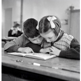 Ecole primaire. L'apprentissage de la lecture.