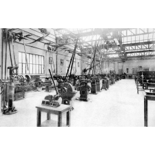 Ecole Primaire Supérieure et Ecole Prartique de Commerce et d'Industrie. Sens (Yonne).