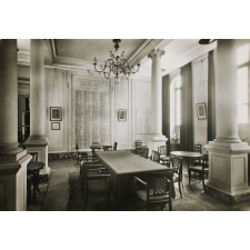 Lycée Henri IV - 23, rue Clovis, Paris (Ve) - Parloir - Aux Morts Glorieux du Lycée 1914-1918 - 1939-1945.