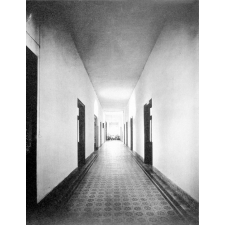 Institution Ste Anne des Soeurs de Besançon. Beyrouth. 1929-1930.