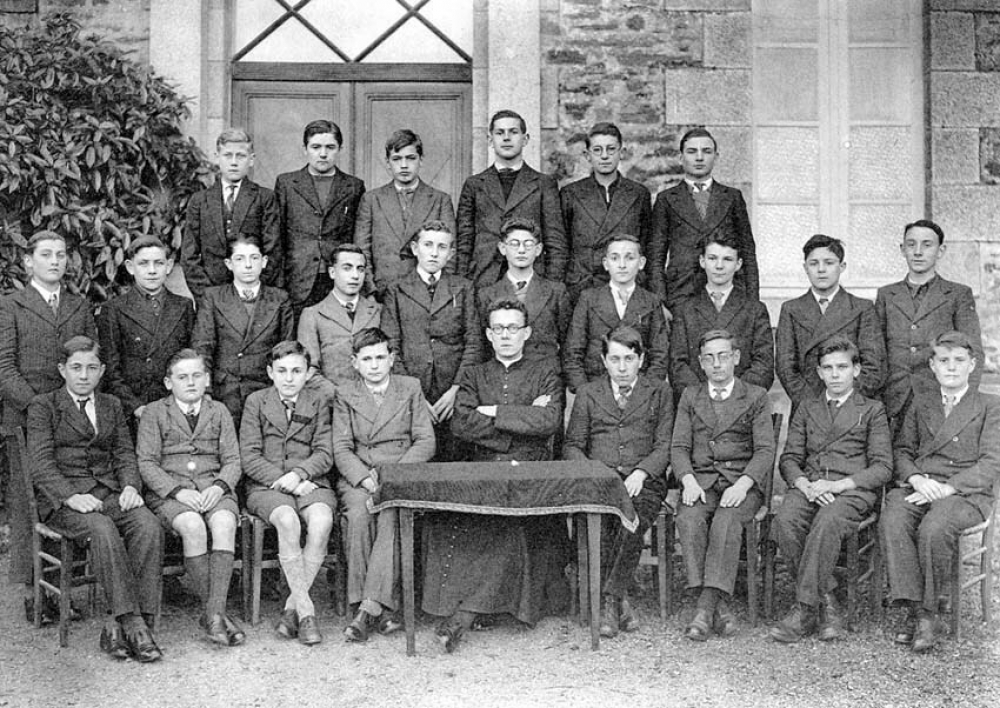 Petit Séminaire Sainte-Croix - Châteaugiron. (Ille et vilaine). 1940-1941.