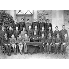 Petit Séminaire Sainte-Croix - Châteaugiron. (Ille et vilaine). 1940-1941.