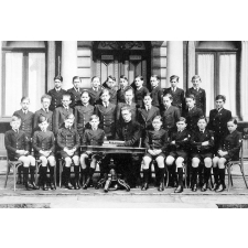 Ecole Libre Jeanne D'Arc, 25 bis, Rue Colbert - Lille. Année 1937-1938.