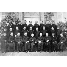 Petit Séminaire Sainte-Croix - Châteaugiron. (Ille et Vilaine). 1931-1932.