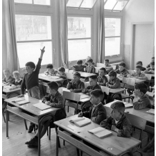 Groupe scolaire du Vigenal à Limoges : une classe en activité