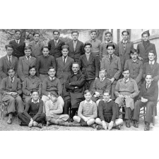 Ecole St-Jacques - Joigny. (Yonne). 1937-1938.
