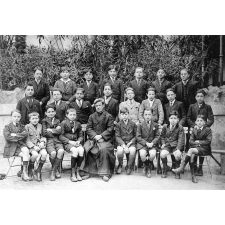 Ecole Libre de la Trinité - Béziers. (Hérault). 1925-1926.