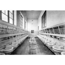 Ecole Primaire Supérieure de Jeunes Filles. Constantine. 1927-1928. (Algérie).