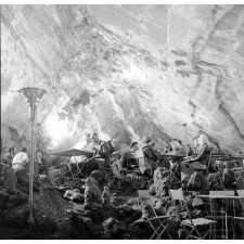 Voyage scolaire en Allemagne : Retour vers Corbeil : Visite de grottes
