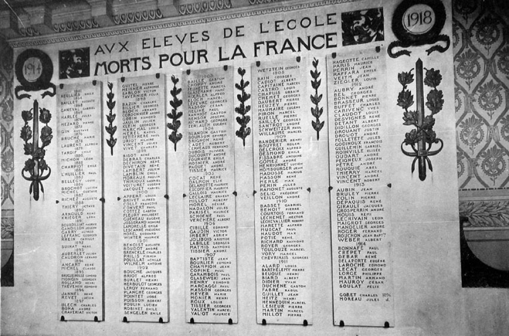 Ecole Nationale d'Arts et Métiers de Châlons-sur-Marne. (Marne). Octobre 1931.