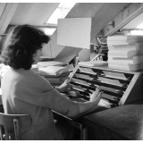 Centre National d'Enseignement Par Correspondance, Radio et Télévision. La confection des fascicules de cours.