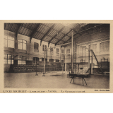 Lycée Michelet - 5, rue Jullien - Vanves - Le Gymnase couvert.