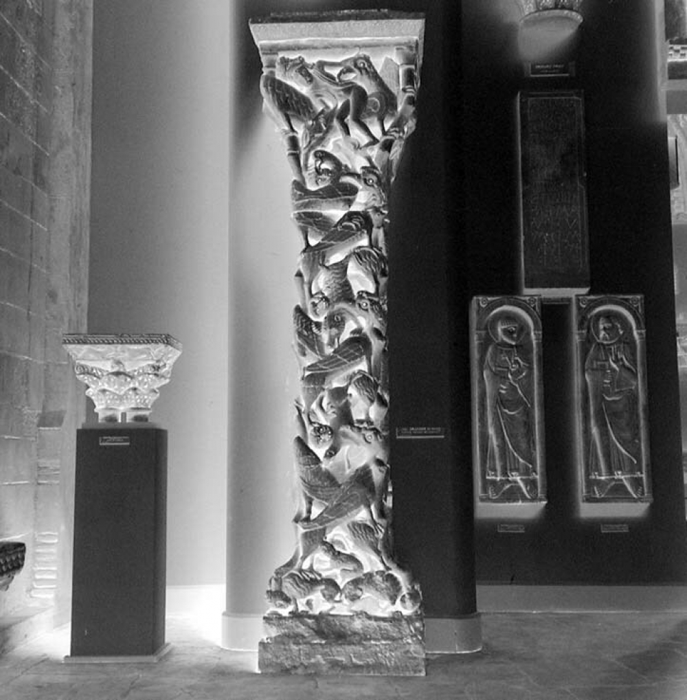 Musée des monuments français, Palais de Chaillot : trumeau de l'ancien portail de l'église de Souillac (Lot)