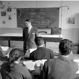 Cours secondaire : la classe pendant le cours.