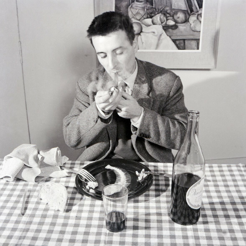 Émission : Télévision scolaire sur la vie des poissons : Technicien de la télévision scolaire : Après le repas
