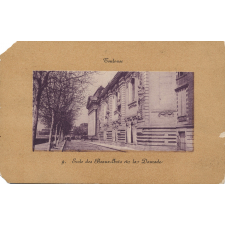9 - Toulouse - Ecole des Beaux-Arts et la Daurade.