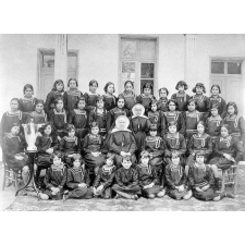 Pensionnat Saint-Joseph de l'Apparition - Beyrouth. 1929-1930. (Liban).