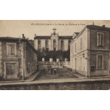 1572 - Chanas (Isère) - La Mairie, les Ecoles et la Poste.