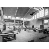 Ecole Pratique de Commerce et d'Industrie et Primaire Supérieure de Nîmes.