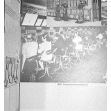 Exposition P.T.T :  La photo d'un grand central téléphonique moderne