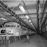 Régie Renault : la chaîne de montage des Dauphines