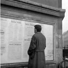 Affiches scolaires : horaires de cours de grandes écoles à Paris