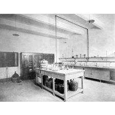 Lycée Français de Beyrouth. 1929-1930. (Liban) Mission Laïque Française.