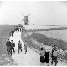 Voyage scolaire en Allemagne : Retour vers Corbeil : Arrêt à Valmy : Moulin