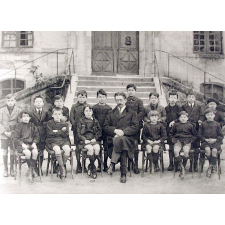 Collège de Saint-Jean-d'Angely. (Charente Maritime). 1925-1926.