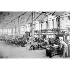 École Pratique d'Industrie de Puteaux, Rue Mars et Roty.