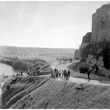 Voyage scolaire de fin d'année : Classe de garçons de Corbeil : Château Gaillard : Les Andelys