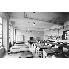 Collège Episcopal Saint-Augustin. Bitche (Moselle). 1933-1934.