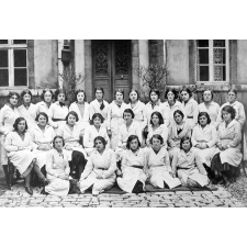 Ecole Pratique de Commerce et d'Industrie de Jeunes Filles de Dijon, 22, rue Condorcet.(Côte d'Or).