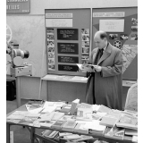 I.P.N. : exposition itinérante sur les relations culturelles, mars 1956