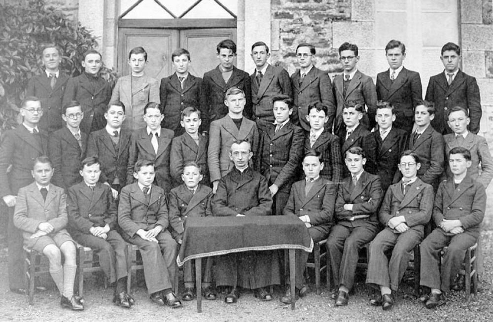 Petit Séminaire Sainte-Croix - Châteaugiron. (Ille et vilaine). 1940-1941.