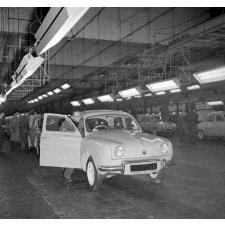 Régie Renault : la chaîne des Dauphines
