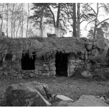 Parc Jean-Jacques Rousseau à Ermenonville : la cabane