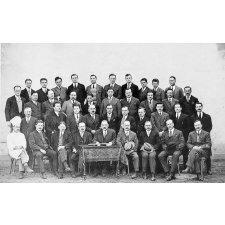 Ecole Nationale Professionnelle Jean Dupuy - Tarbes. 1928-1929. Industrie-Commerce-Hôtellerie.