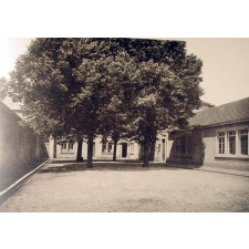 Ecole Primaire Supérieure de Jeunes Filles de Châtillon-sur-Chalaronne (Ain).