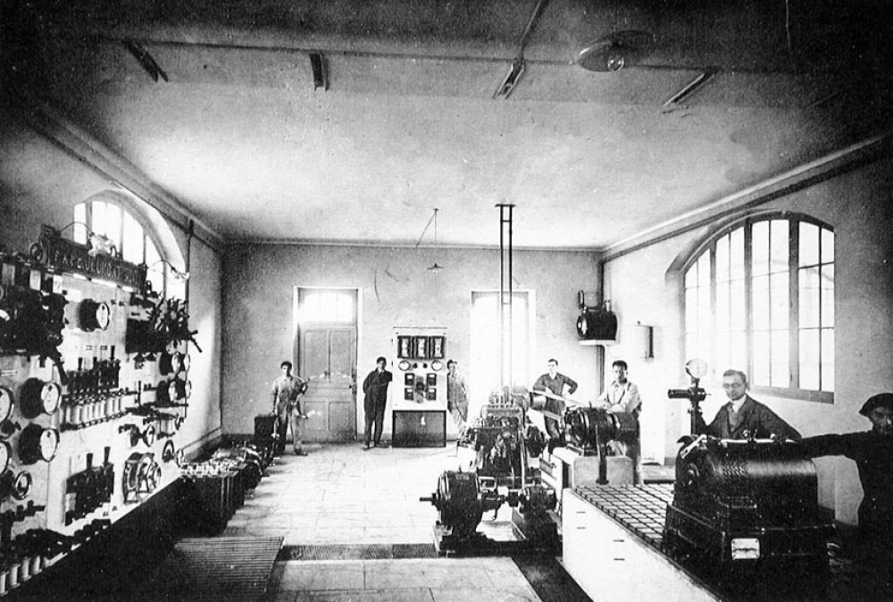 Ecole Nationale Professionnelle Jean Dupuy - Tarbes. 1928-1929. Industrie-Commerce-Hôtellerie.