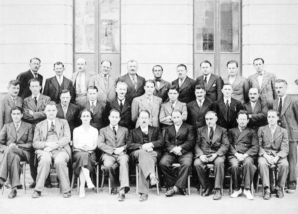 Ecole Nationale d'Horlogerie. Petite Mécanique - Électricité. Ecole Primaire Supérieure Préparatoire. Cluses (Haute-Savoie). 1937.
