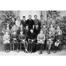 Petit Séminaire Sainte-Croix - Châteaugiron. (Ille et Vilaine). 1931-1932.