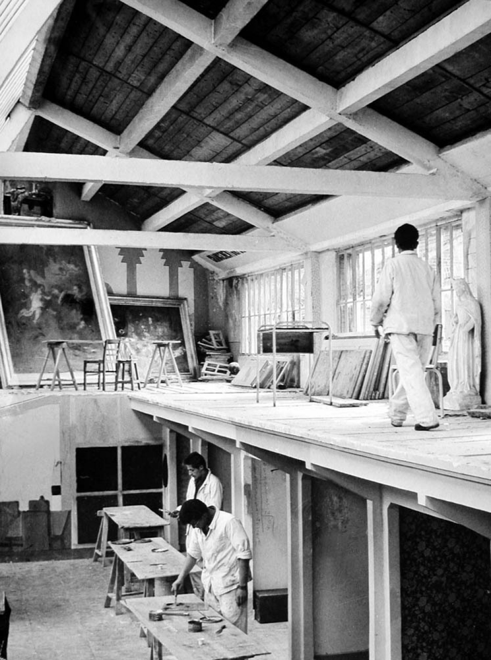 Institution publique d'éducation surveillée Saint-Maurice : l'atelier de peinture-décoration