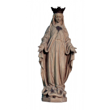 Statue de la Vierge couronnée.