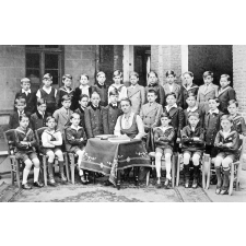 Institution Notre-Dame. Valenciennes. 1933-1934.