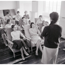 Sanatorium des étudiantes : Vence : Conférence